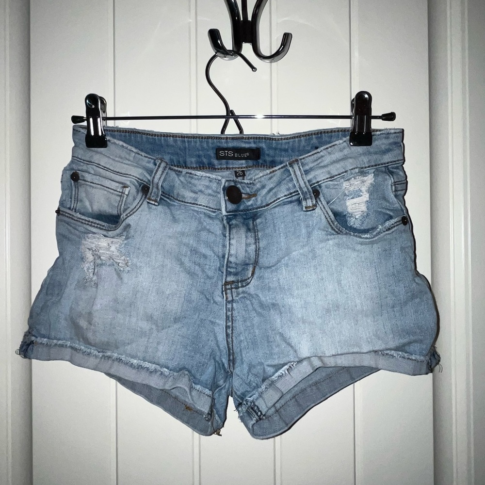 STS Blue shorts (white and blue)